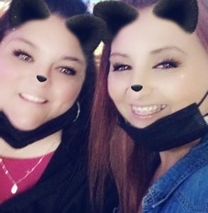 Meet your Posher, Ashlee